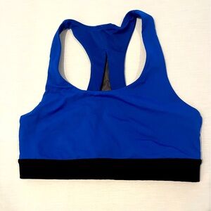 Lululemon sports bra. Size 4.